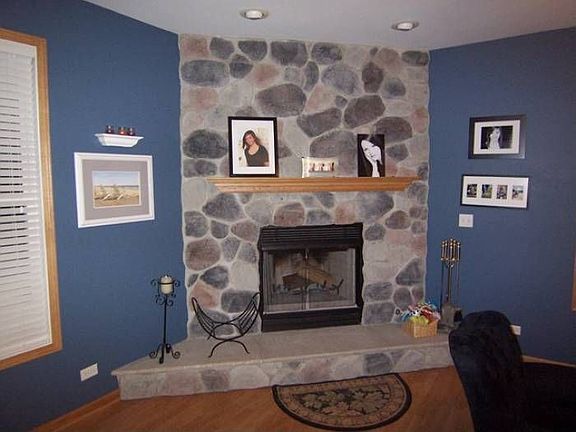 5th image of 939 Kilburn Ct