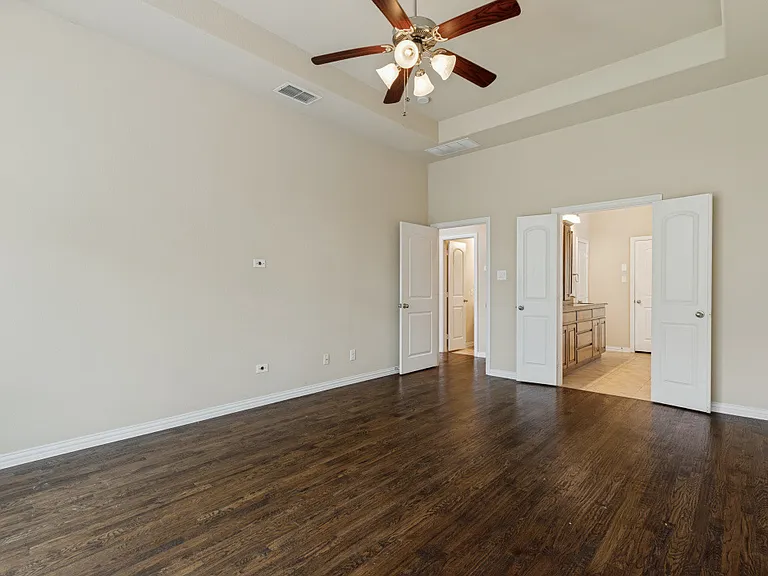 6100 Mickelson Way — Photo 13