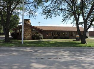 14585 Northline Rd, Southgate, MI 48195