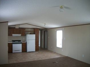 726 SE Ridgeview Dr, Topeka, KS 66609