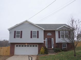 1319 Whetstone Ct, Clarksville, TN