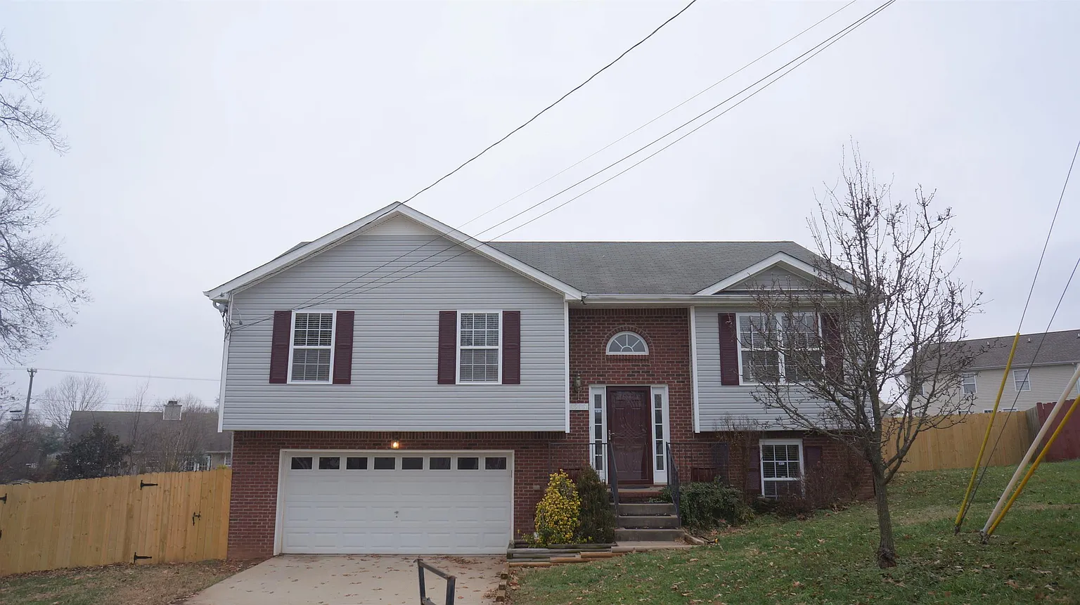 1319 Whetstone Ct photo 1
