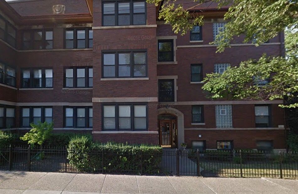 1st image of 1402 W Foster Ave #G