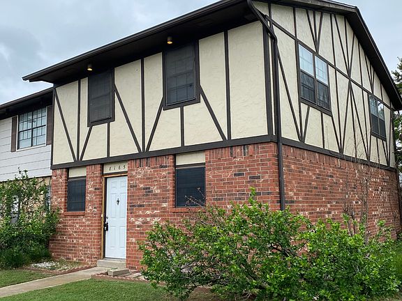 2nd image of 8165 NW 23rd St