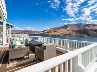 314 Porcupine Ln, Chelan, WA 98816
