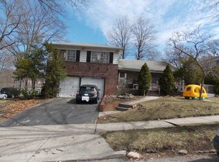 8105 139th St, Jamaica, NY 11435