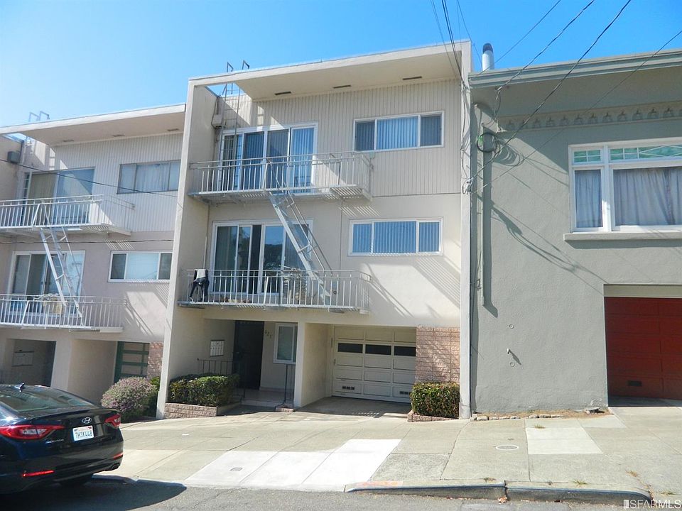 1st image of 627 41st Ave