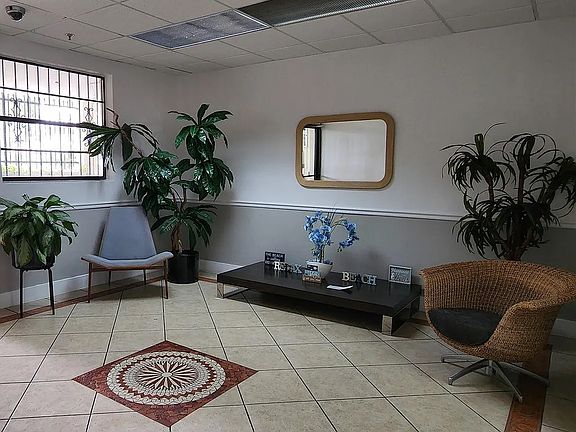 5th image of 6937 Bay Dr APT 309