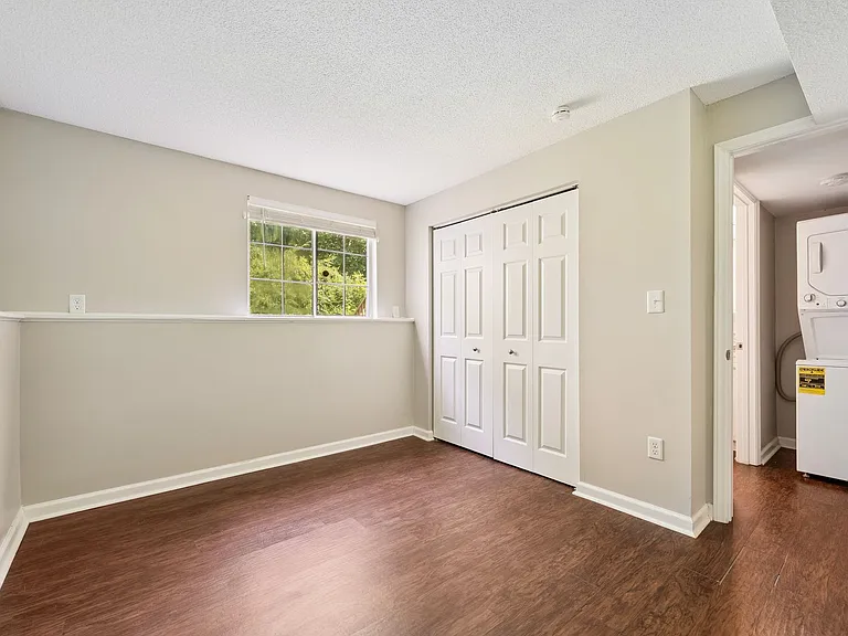 2421 Camellia Dr — Photo 21