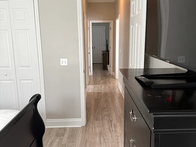 2619 Beech St — Photo 55