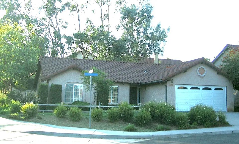 1st image of 1725 El Aire Pl