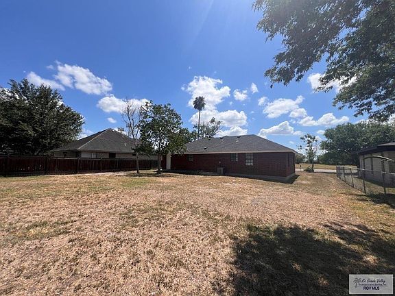 5th image of 730 S Palm Court Dr