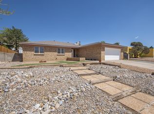 2016 Father Sky St NE, Albuquerque, NM 87112