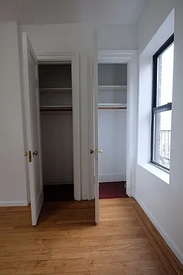 Rented by Keller Williams NYC | media 22