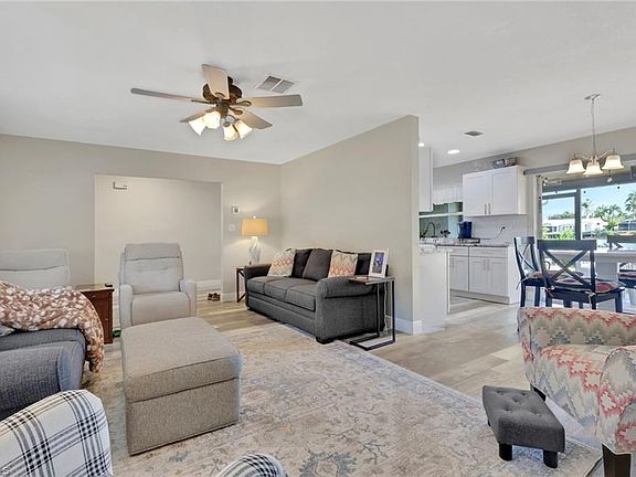 5th image of 15910 LAKE CANDLEWOOD DR