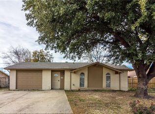 2119 Croft Rd, Carrollton, TX 75007