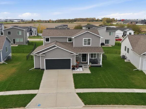 3512 Wolf Creek Rd SW, Bondurant, IA 50035