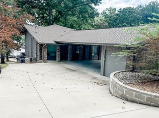 36 Winnebago Cir, Cherokee Village, AR 72529