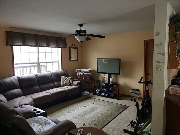 2nd image of 1827 N Private Road 145 W