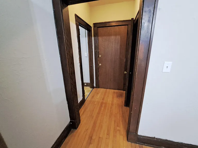 225 Place Apartments — Photo 74