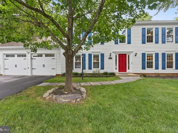 13057 Michie Ct, Woodbridge, VA 22192