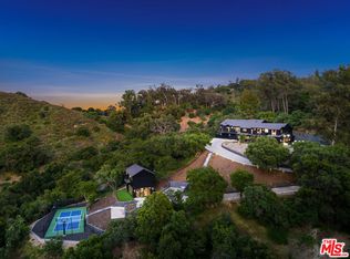 3140 Coldwater Canyon Ave, Studio City, CA 91604
