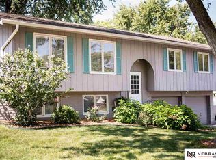 5056 S 106th St, Omaha, NE 68127