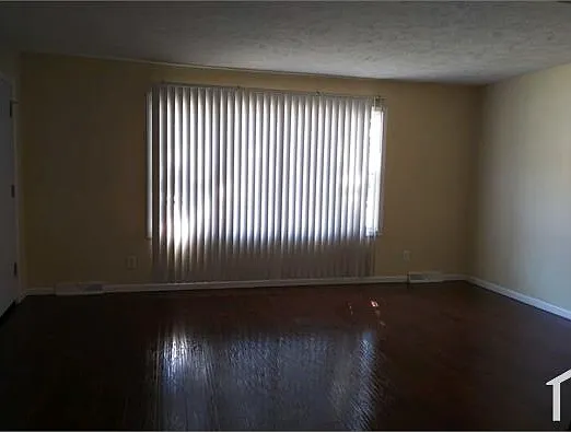 1707 School St #2 — Photo 3