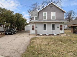 2038 Sherman Ave, Madison, WI 53704