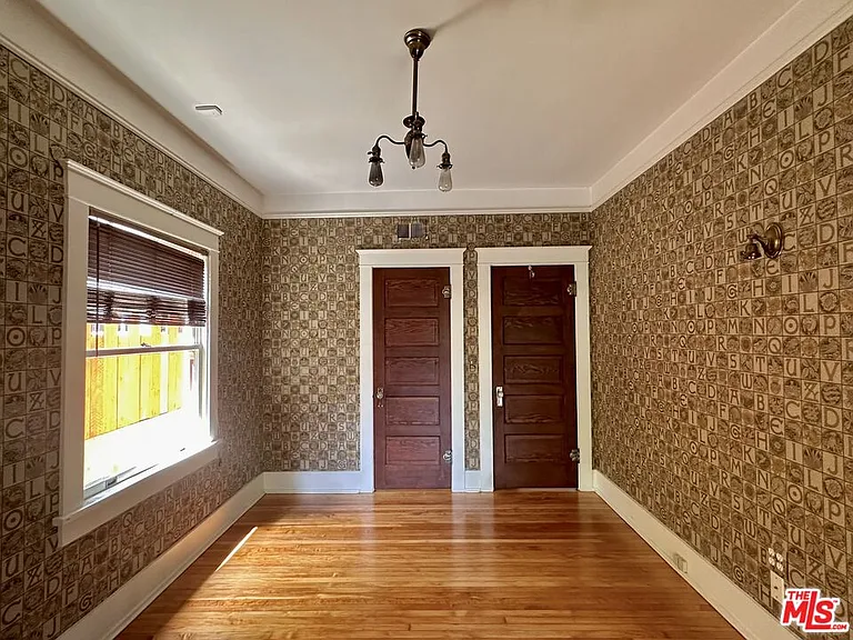 2216 Meade Pl — Photo 22