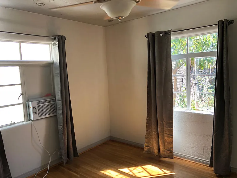 360 Adams Ave — Photo 24