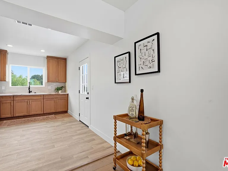 5452 Harcross Dr — Photo 21