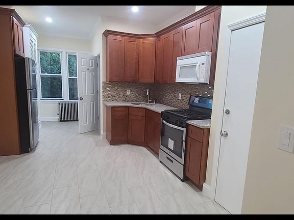 New kitchen, new appliances
