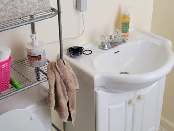 3rd image of 402 S Stewart Ave #2