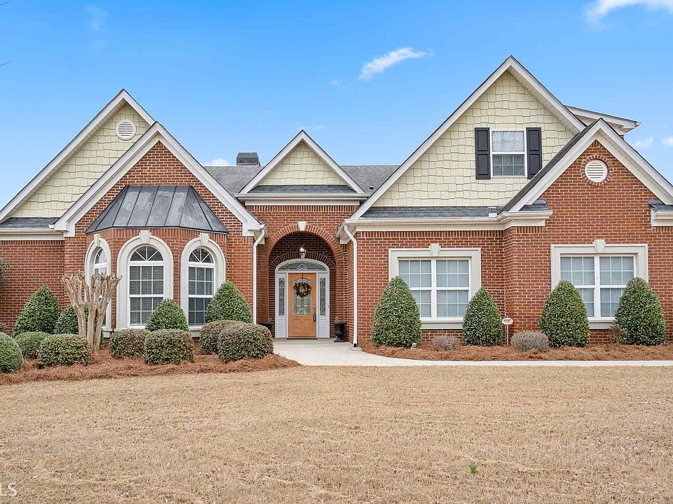 1st image of 331 Thistlewood Run