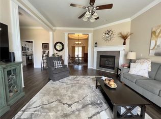 1613 Hunters Ridge Dr, Shawnee, OK 74804