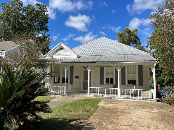 208 Arlington Ave, Natchez, MS 39120