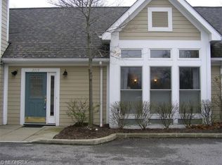 3717 Longwood Ct, Cleveland Heights, OH 44118