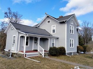 40 High St, Deep River, CT 06417