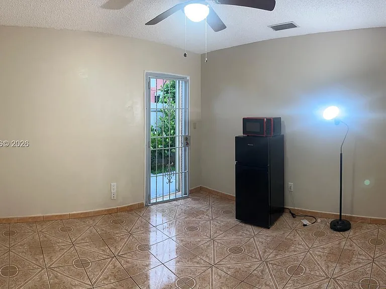 26636 SW 126th Ave — Photo 6
