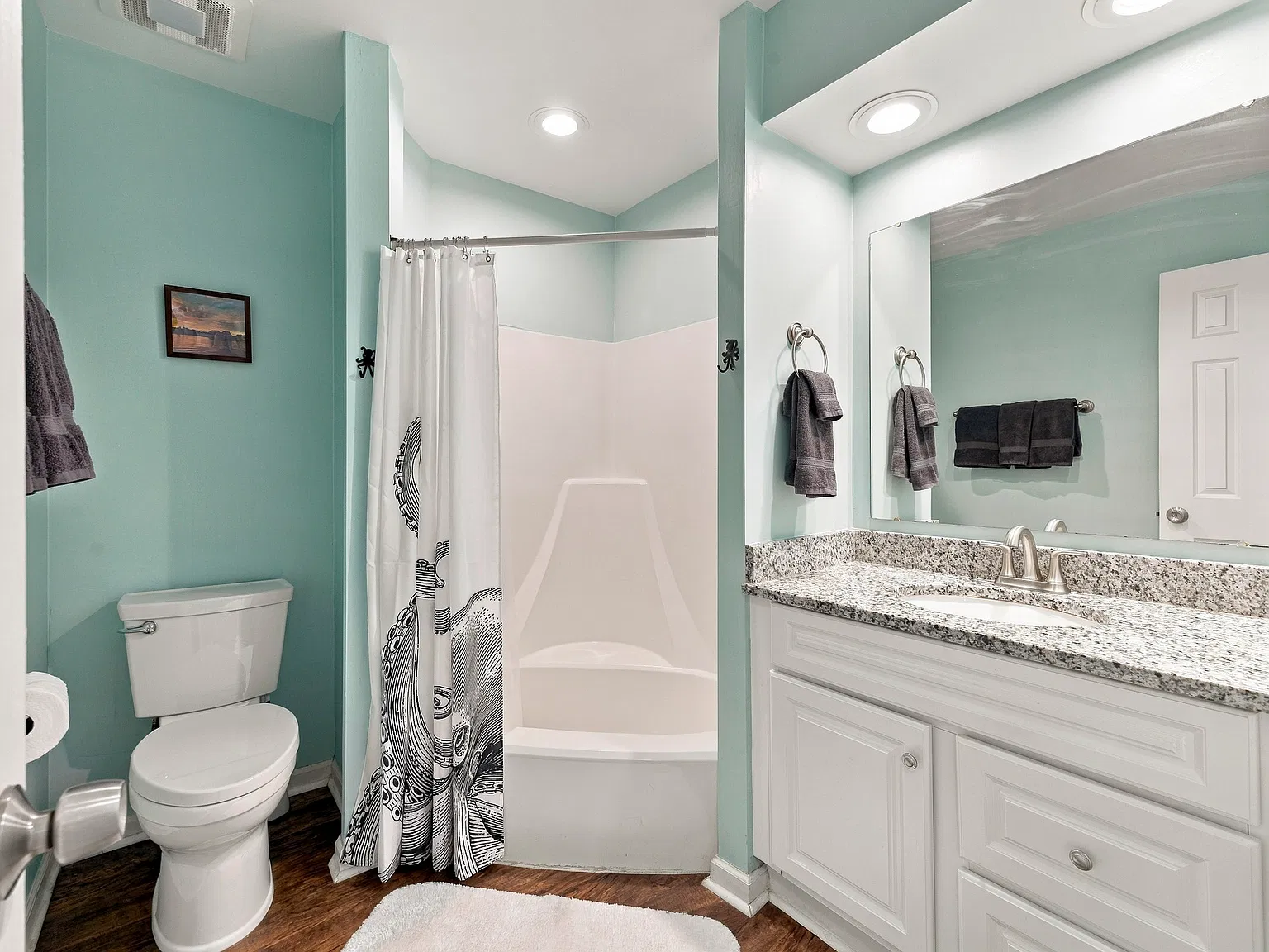 3 bed, 1400 sqft, $3,500 — Photo 4
