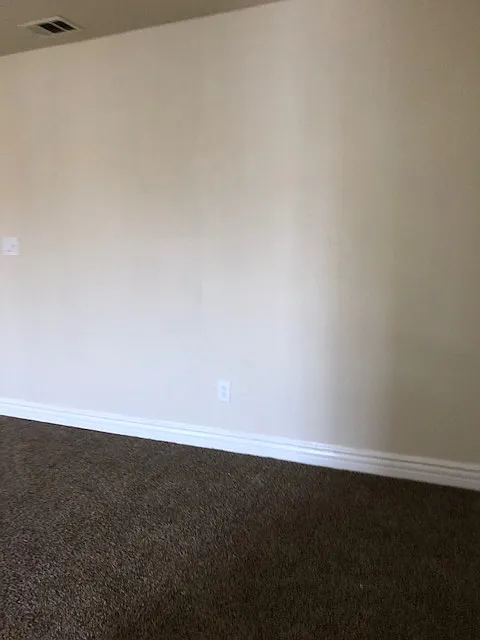 4 bed, 1275 sqft, $3,500 — Photo 3