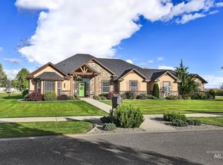 7266 S Pear Blossom Way, Meridian, ID 83642
