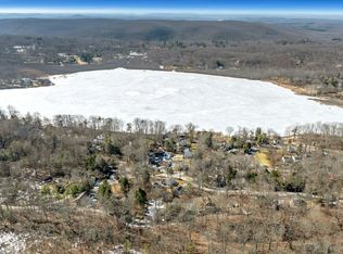 10 Beech Rd, South Salem, NY 10590