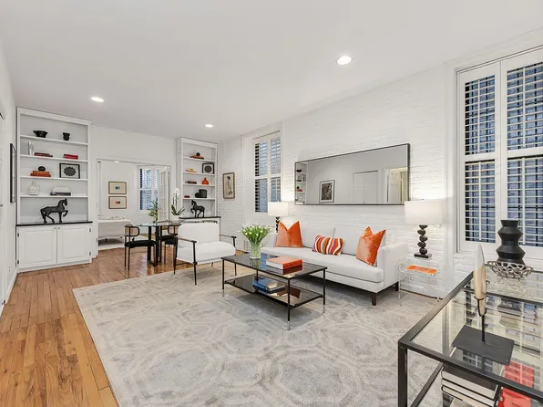 214 Riverside Dr APT 202/203, New York, NY 10025