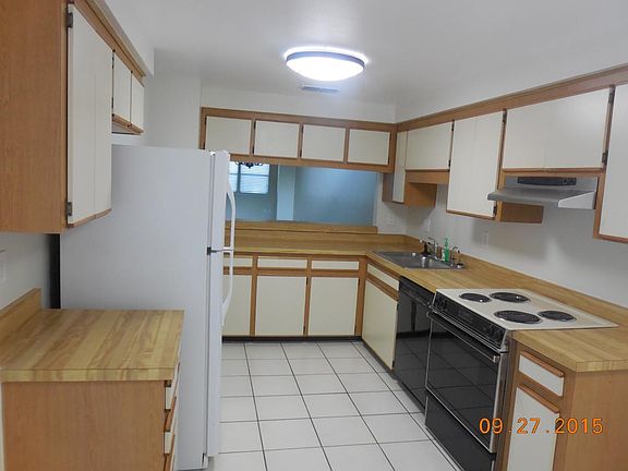 3rd image of 1217 Winterberry Ln