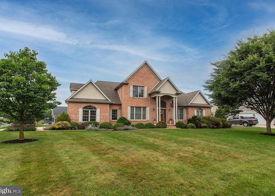 110 Moonlight Dr, Greencastle, PA 17225 Zillow