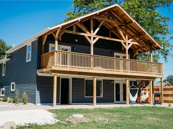 9449 Treasure Blvd, North Benton, OH 44449