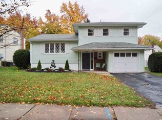 109 Kennedy Dr, Roselle, NJ 07203