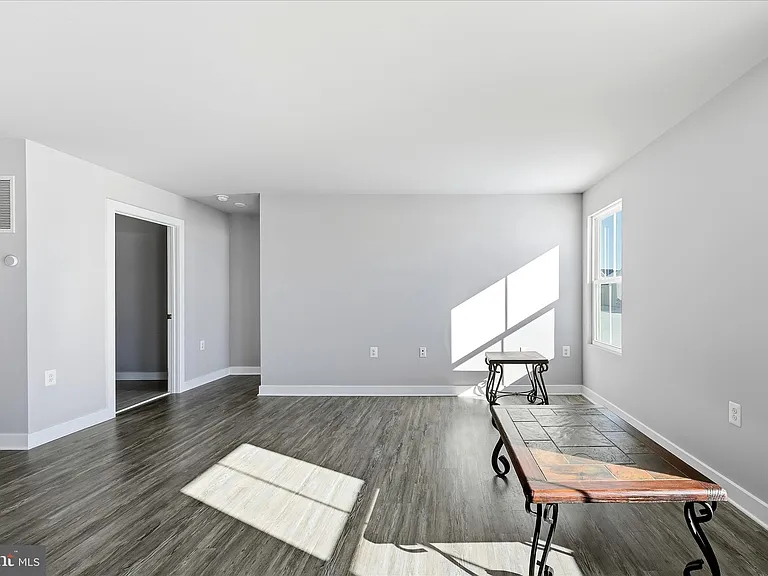 313 Switchgrass Ct — Photo 15